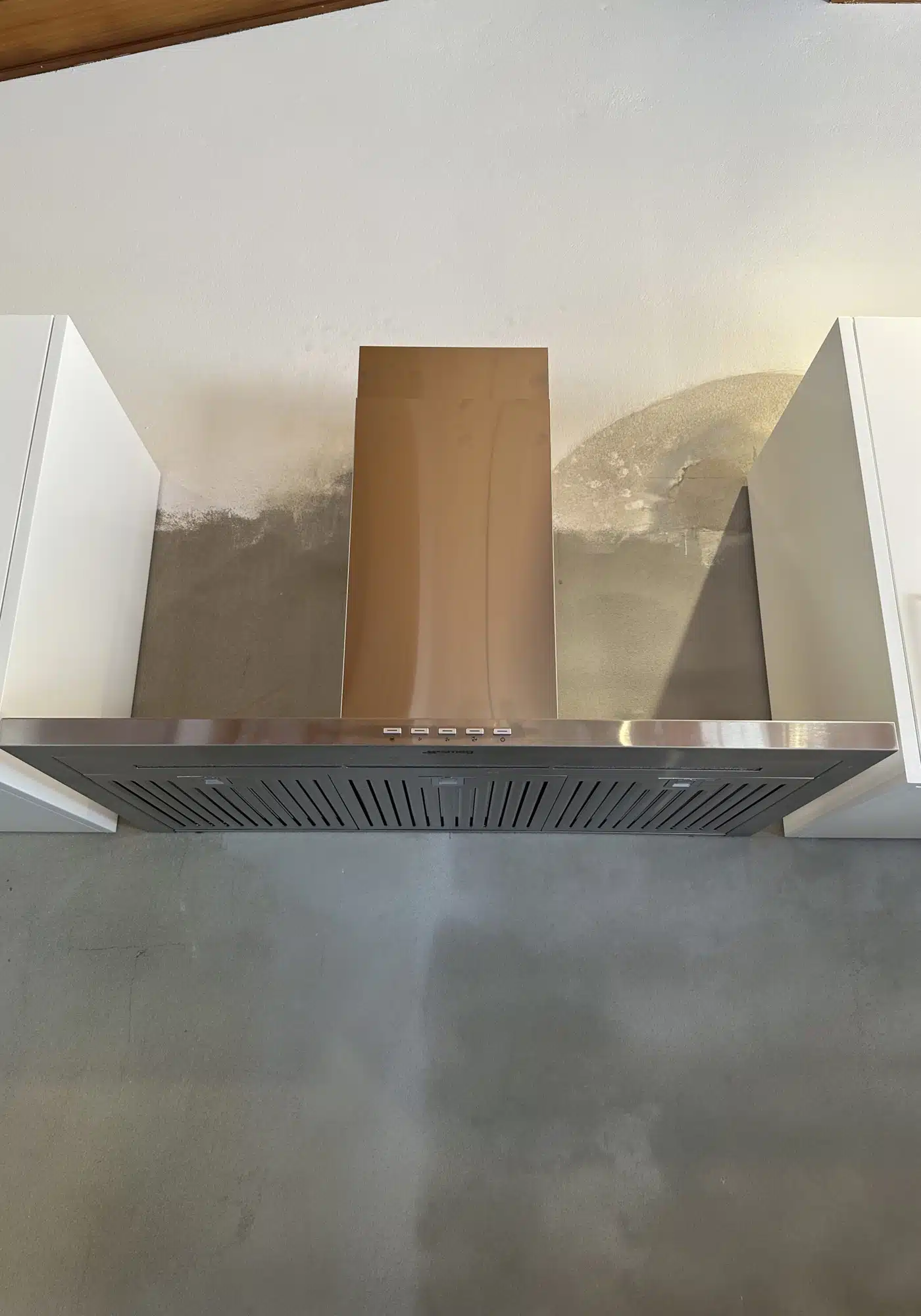 kitchen fan installation